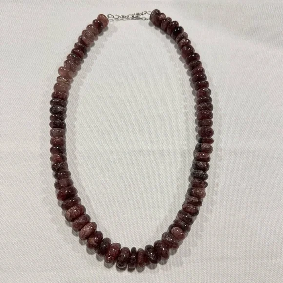 Strawberry Quartz rondelle beads necklace - Picture 3 of 5